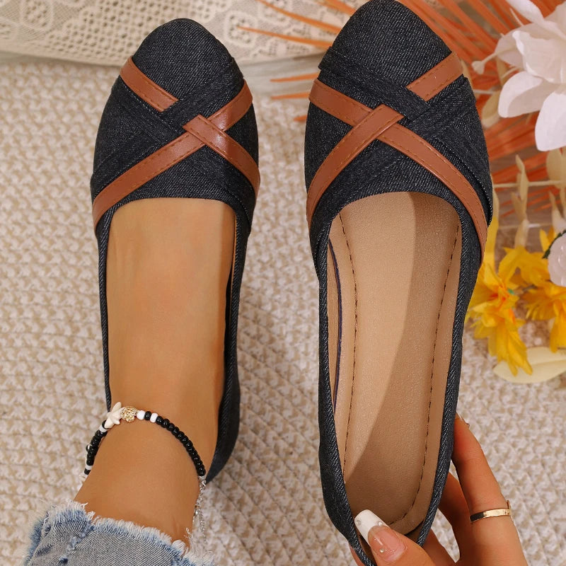 Elegant Comfort Ballet Flats™